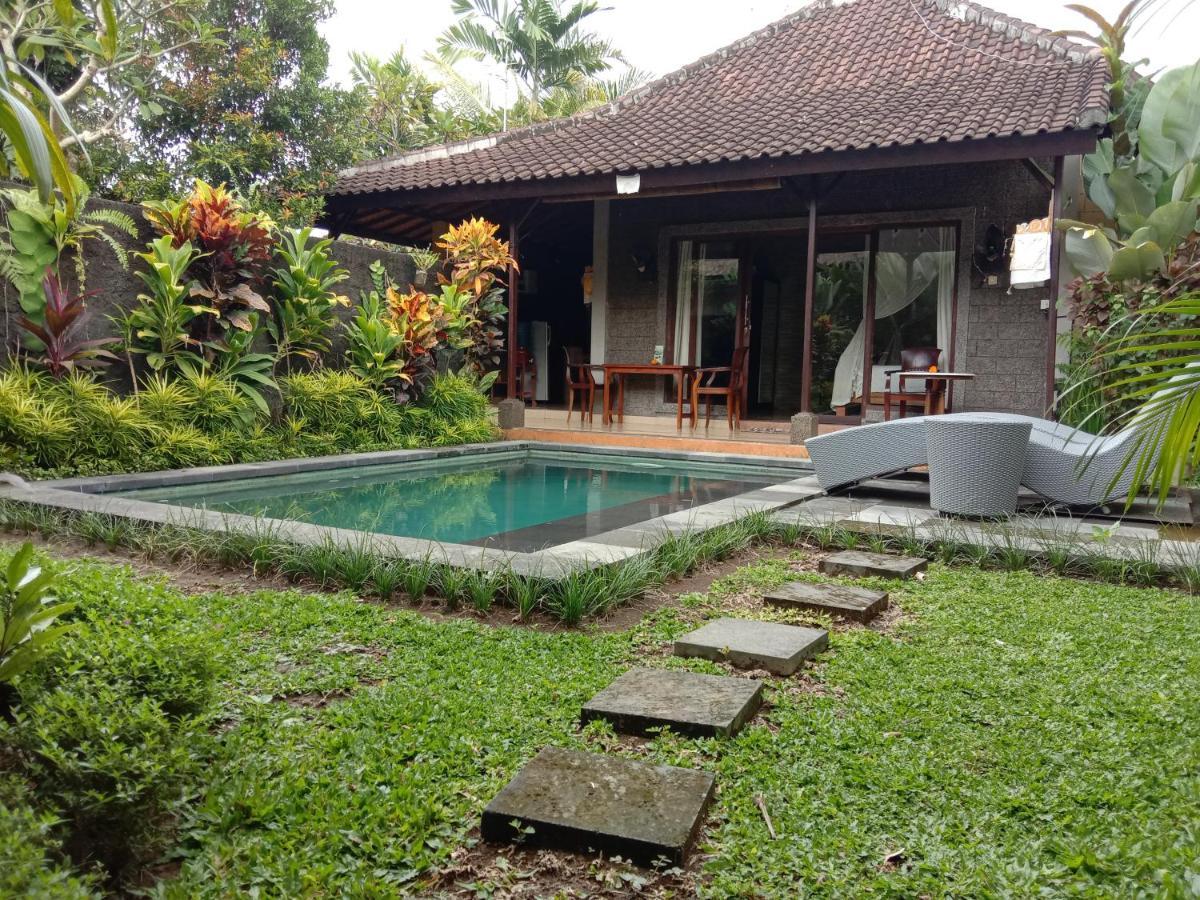 Dedik House Vila Ubud Exterior foto